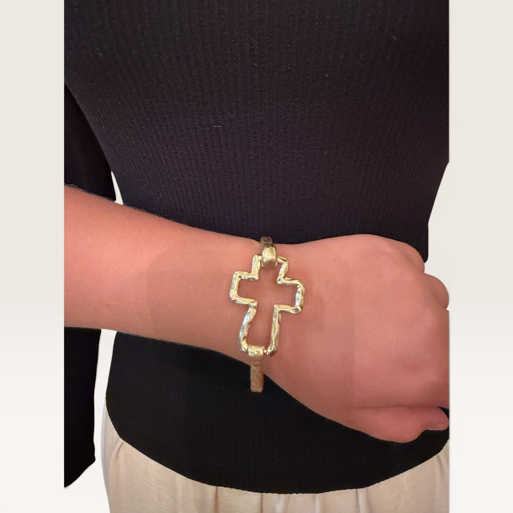 Cross bracelet with coordinating layered cross design